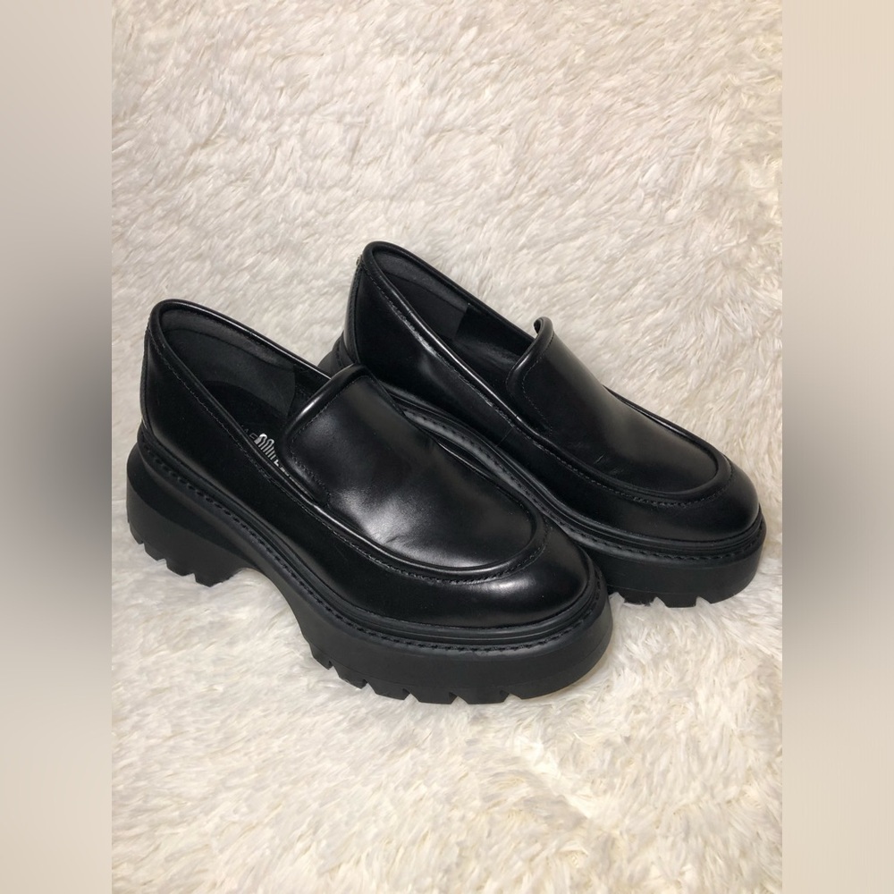 Michael Kors Black Women's Shiloh Leather Platform Loafers sizes 7.5 and 8.5 New - Picture 4 of 16